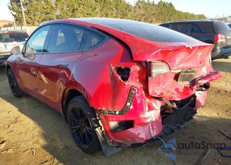 2023 Tesla Model Y Awd/Long Range Dual Motor All-Wheel Drive from USA, damaged, VIN 7SAYGDEE8PF917907